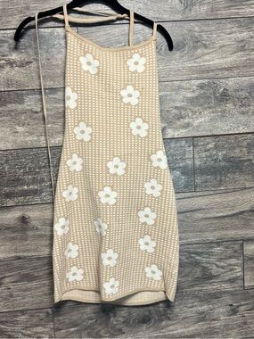 Pretty Garbage Daisy Knit Halter Midi Dress Beige Cream Floral Women’s Medium